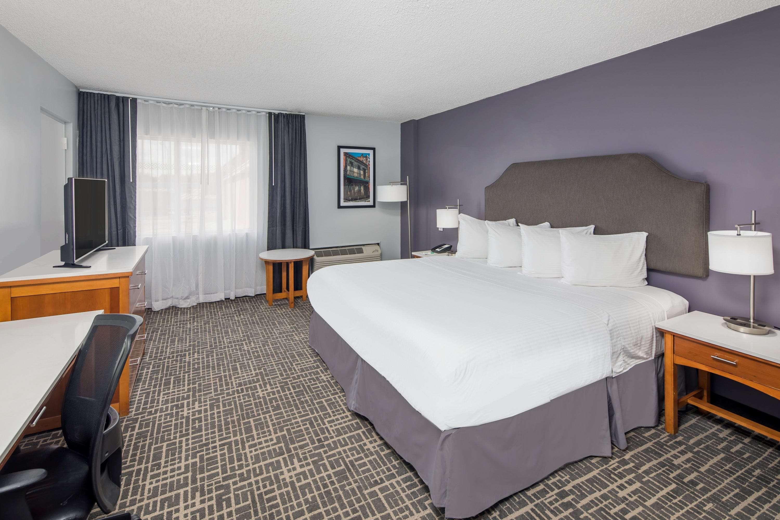 Отель Wyndham Garden New Orleans Airport Метейри Экстерьер фото